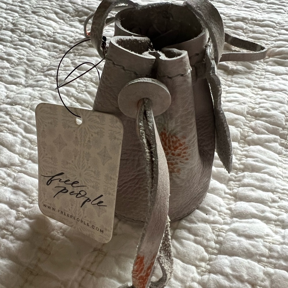 Free People Amulet pouch - Picture 13 of 15